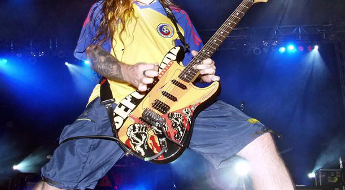 SEPULTURA, super vedetele HEAVY METAL revin la Bucureşti 