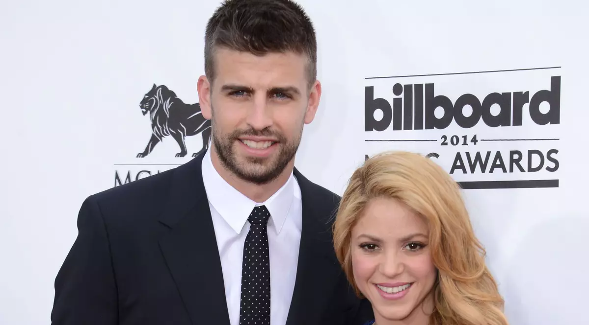 Shakira, FĂRĂ LENJERIE INTIMĂ la Premiile Billboard | FOTO