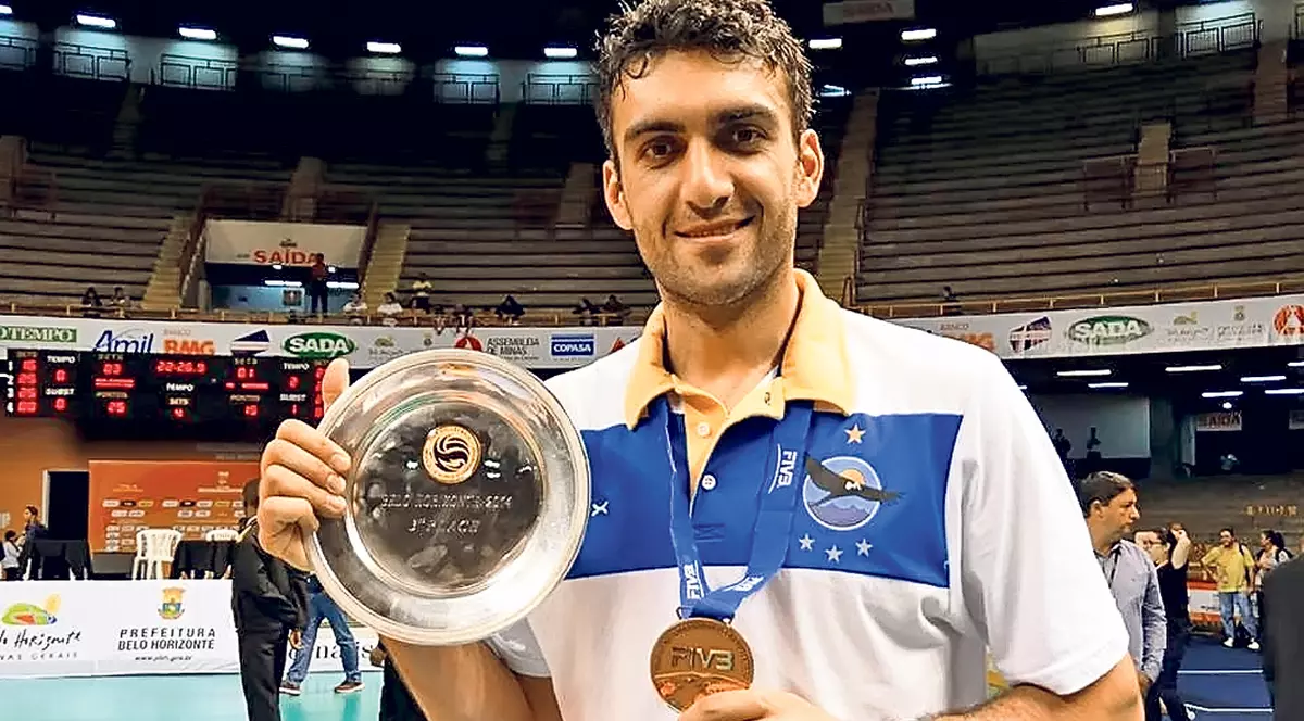 Voleibalistul Bogdan Olteanu a cucerit medalia de bronz la Campionatul Mondial al cluburilor