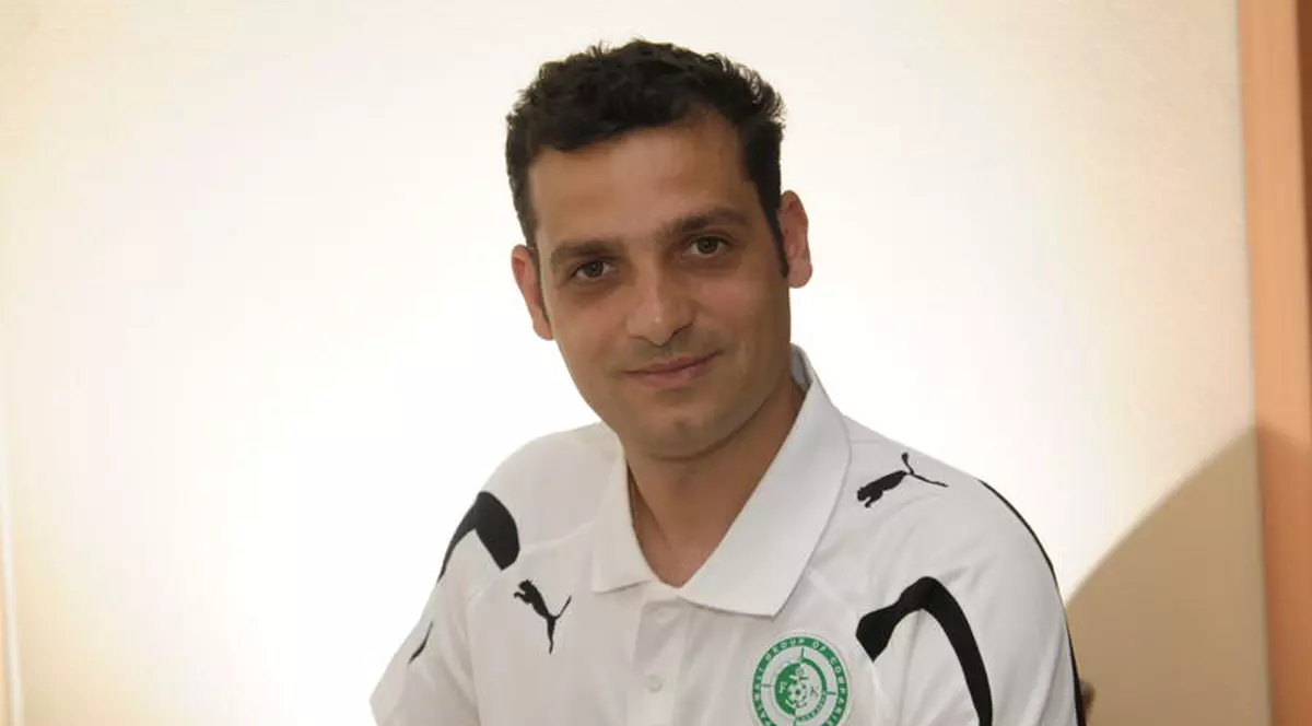 Teja, AMENINŢAT: "Să nu te prind că te duci la STEAUA!"