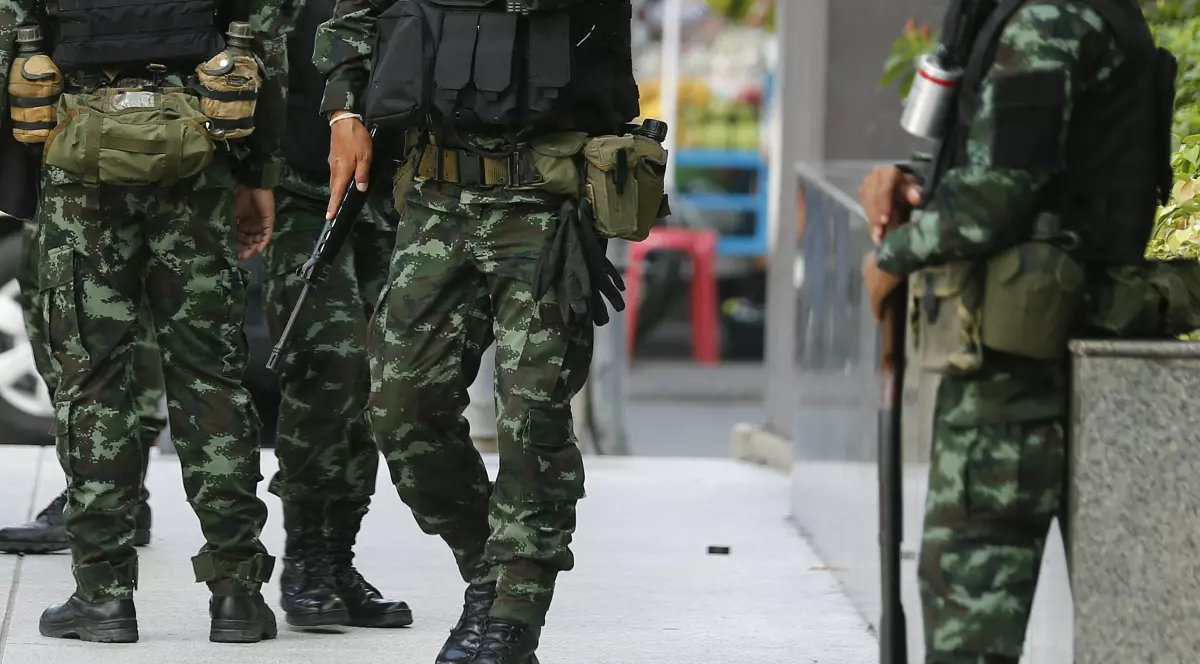 Armata din Thailanda a decretat LEGEA MARŢIALĂ
