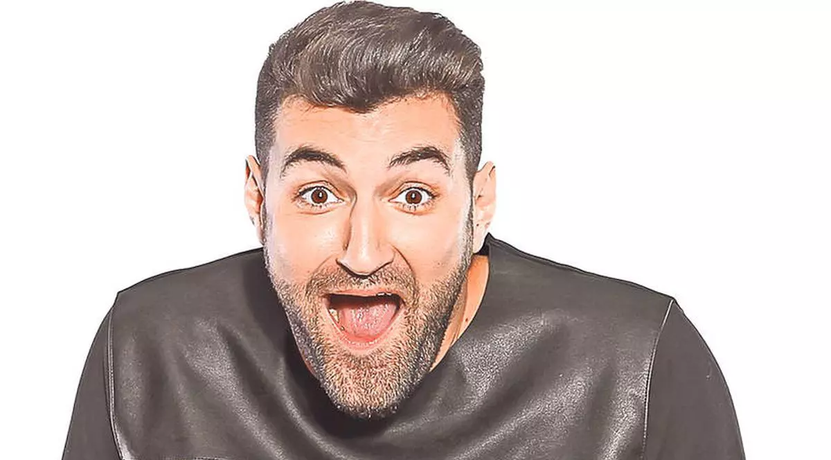 DECLARAŢIA asta ÎL VA DA GATA pe SMILEY! "Îl IUBESC şi-l VOI IUBI MEREU!"