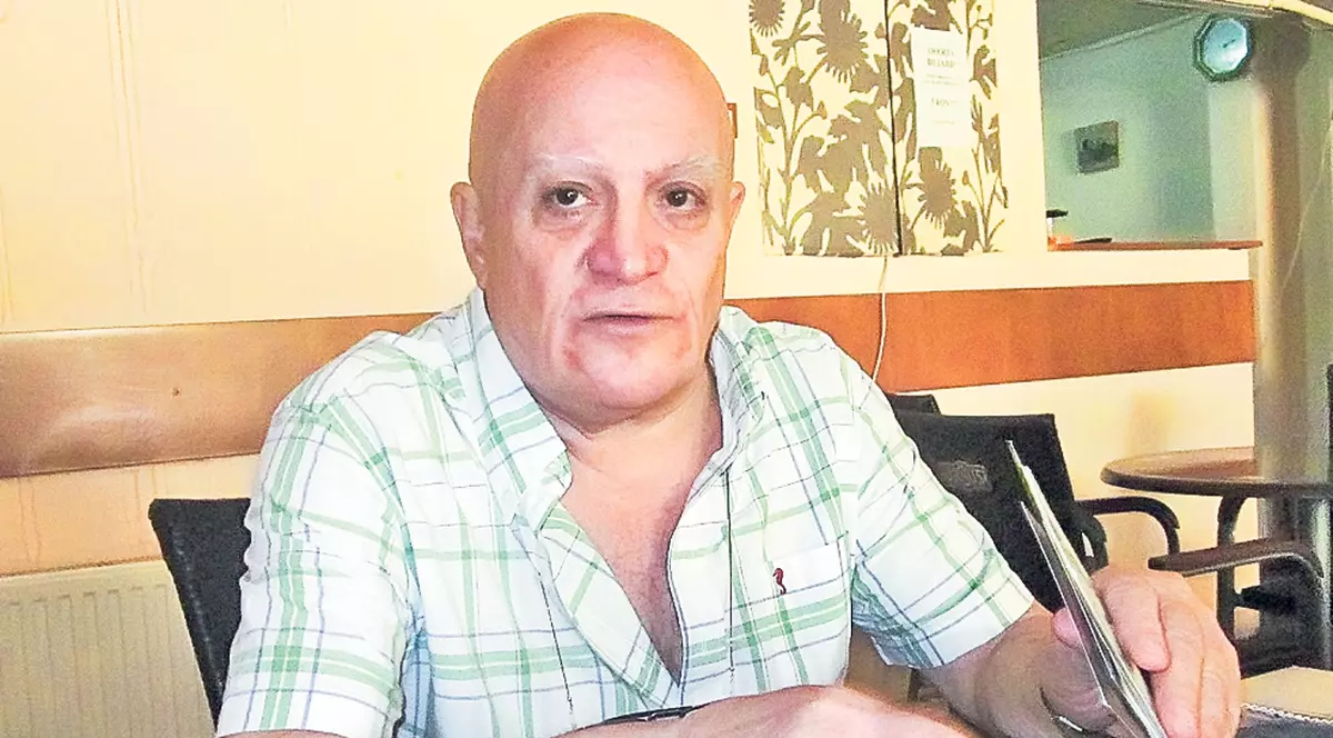 EXCLUSIV LIBERTATEA | Axinte, acuzat de actorul Ioan Mihai că nu i-a dat datoria nici la necaz: «N-am avut bani s-o îngrop pe mama!»