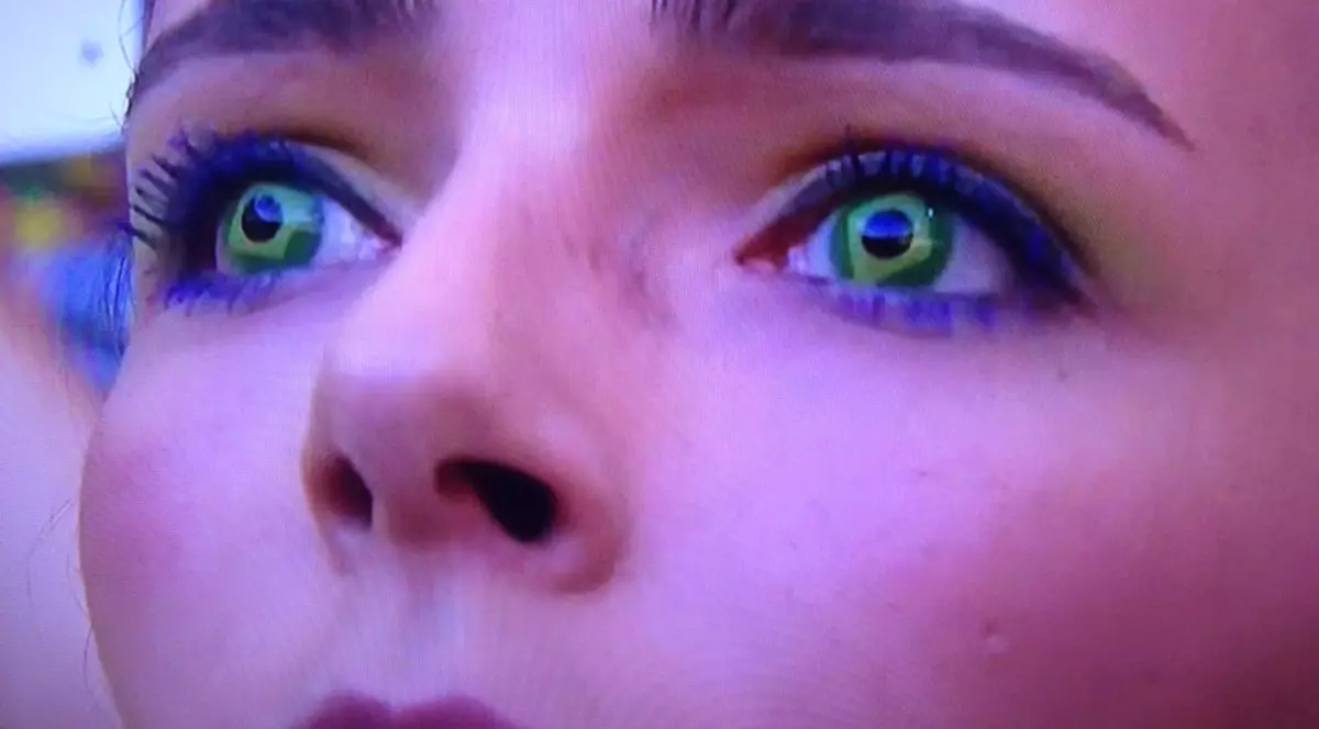 Cu lentilele astea s-or vedea mai bine golurile brazilianului Neymar?