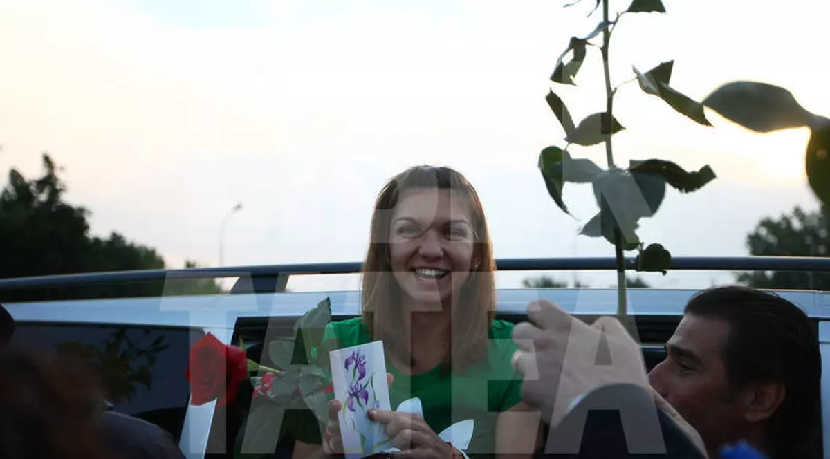 Incident NEPLĂCUT la SOSIREA SIMONEI HALEP în ŢARĂ! La AEROPORT i S-AU RĂTĂCIT BAGAJELE