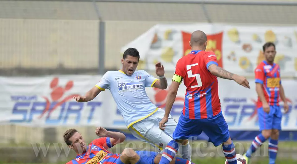 Doi foşti antrenori ai Stelei îl apără pe Gâlcă de furia lui Gigi Becali