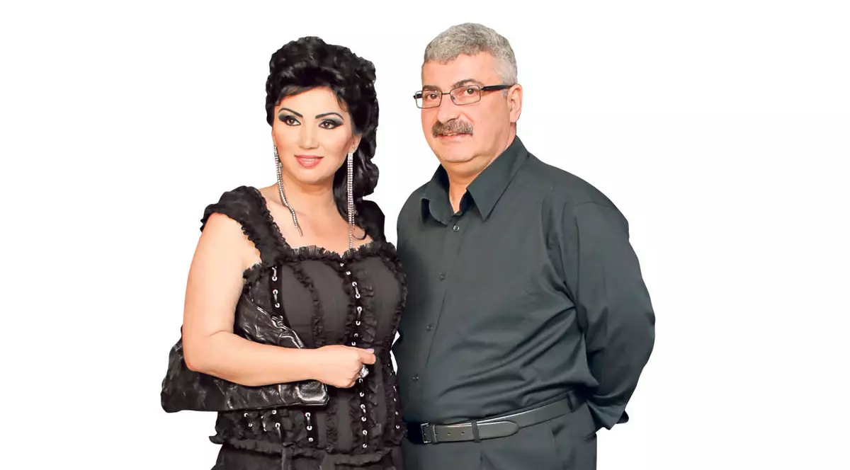 Prigoană I-A INTERZIS LUI BAHMU ACCESUL ÎN CASĂ! Adriana a chemat poliţia în miez de noapte