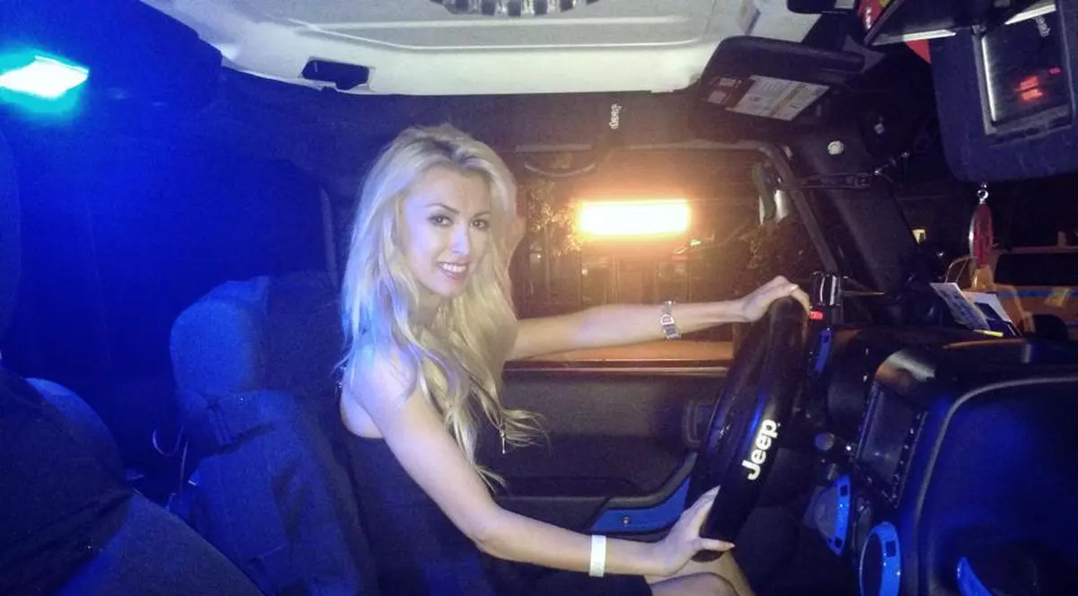 EXCLUSIV! PRIMELE IMAGINI cu Andreea Bălan şi IUBITUL american | FOTO