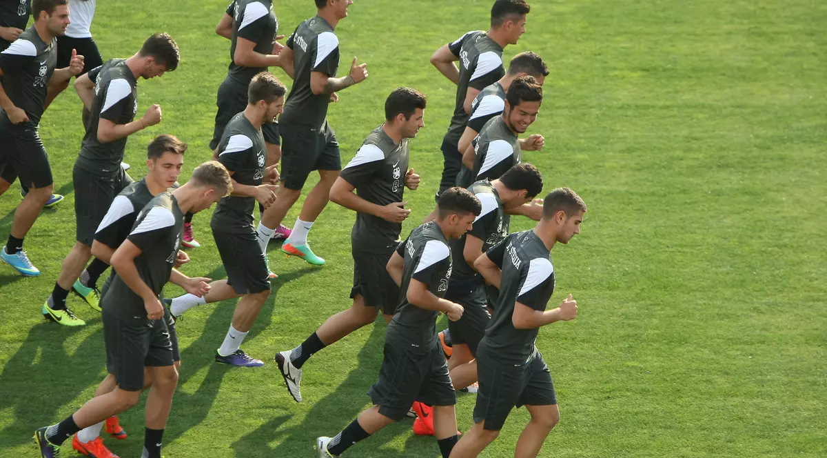 FOTO/ Steliștii continuă pregătirile. ^Exercițiile de finalizare, printre prioritățile lui Costel Gâlcă 