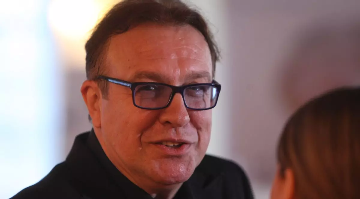 EXCLUSIV! GABI COTABIŢĂ, POZIŢII INDECENTE la un EVENIMENT MONDEN!