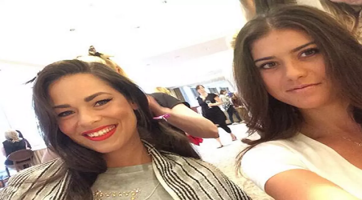 GALERIE FOTO/ Frumoasa Sorana Cîrstea a întors toate privirile la Londra