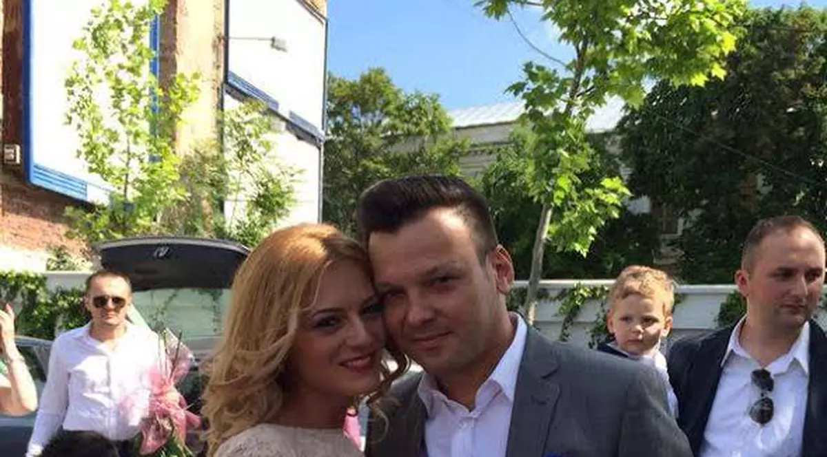 ÎNCĂ UN BURLAC a fost "LUAT". Dan Deneş, de la Fly Project, s-a ÎNSURAT