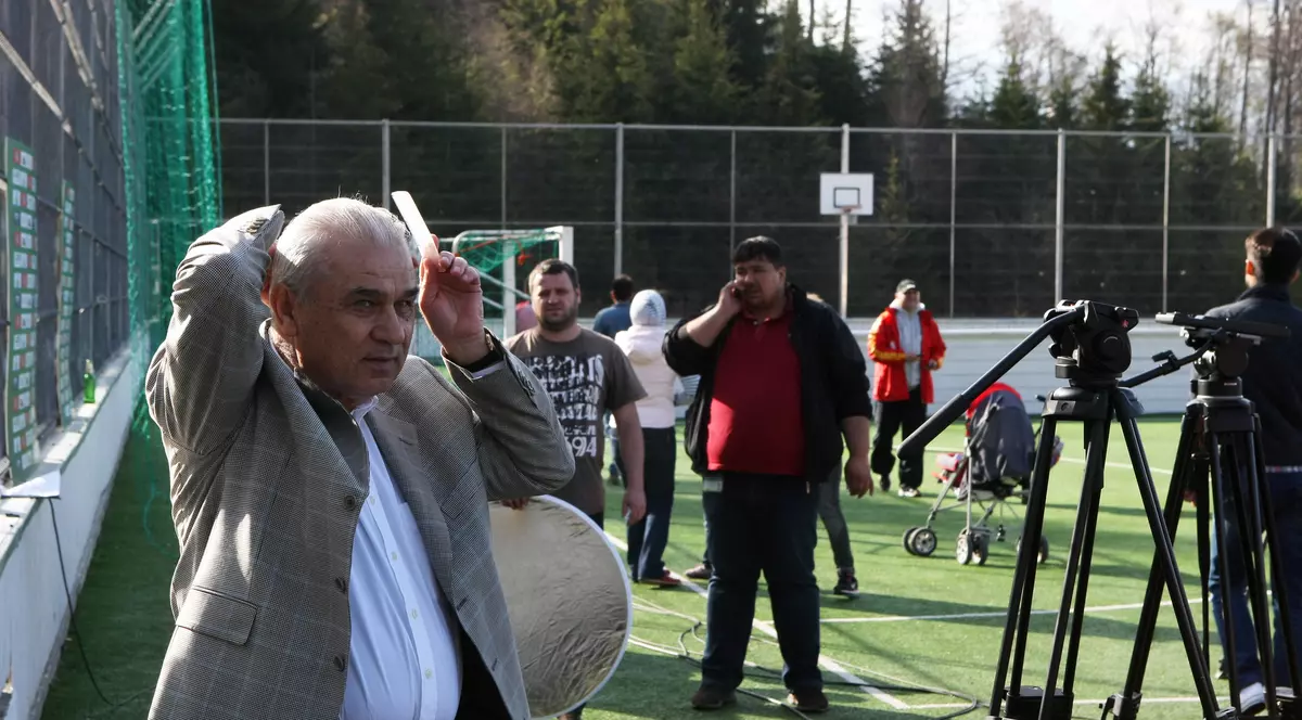 Descoperire fabuloasă! Clubul de fotbal Universitatea Cluj este condus de către nepotul lui Anghel Iordănescu. O poveste fabuloasă, cu pirați și cu sirieni țepari!