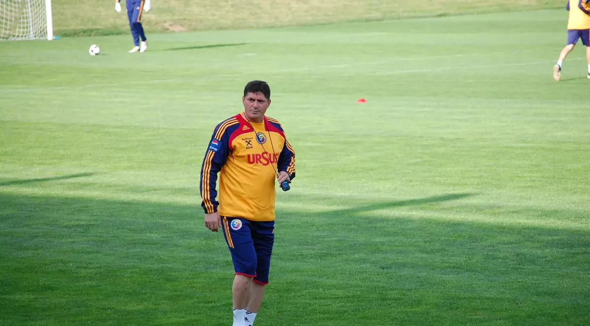 Naţionala lui Ștefan Iovan a ratat ruşinos încă o calificare!