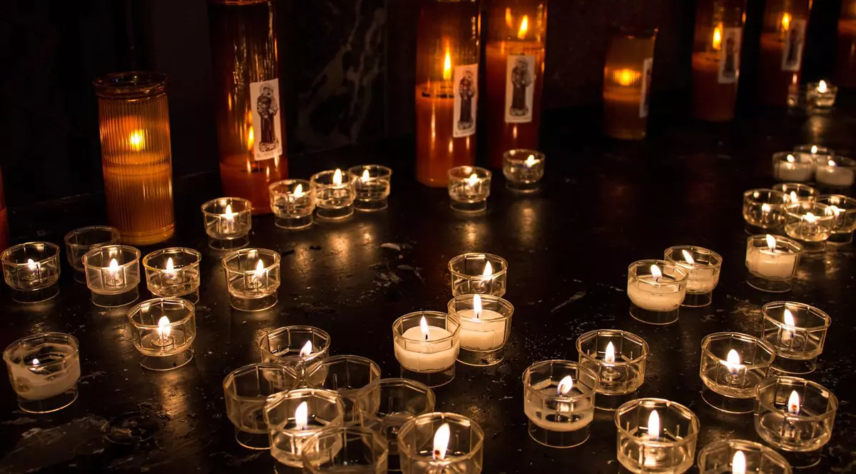 S-au DECRETAT 3 zile de DOLIU! Gabriel Bernal, fost CAMPION MONDIAL la BOX, a MURIT