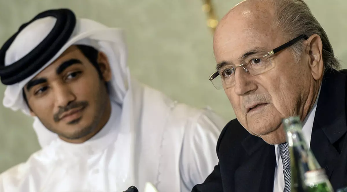 Qatarul A DAT MITĂ ca să primească Mondialul din 2022! Englezii au DOVEZILE