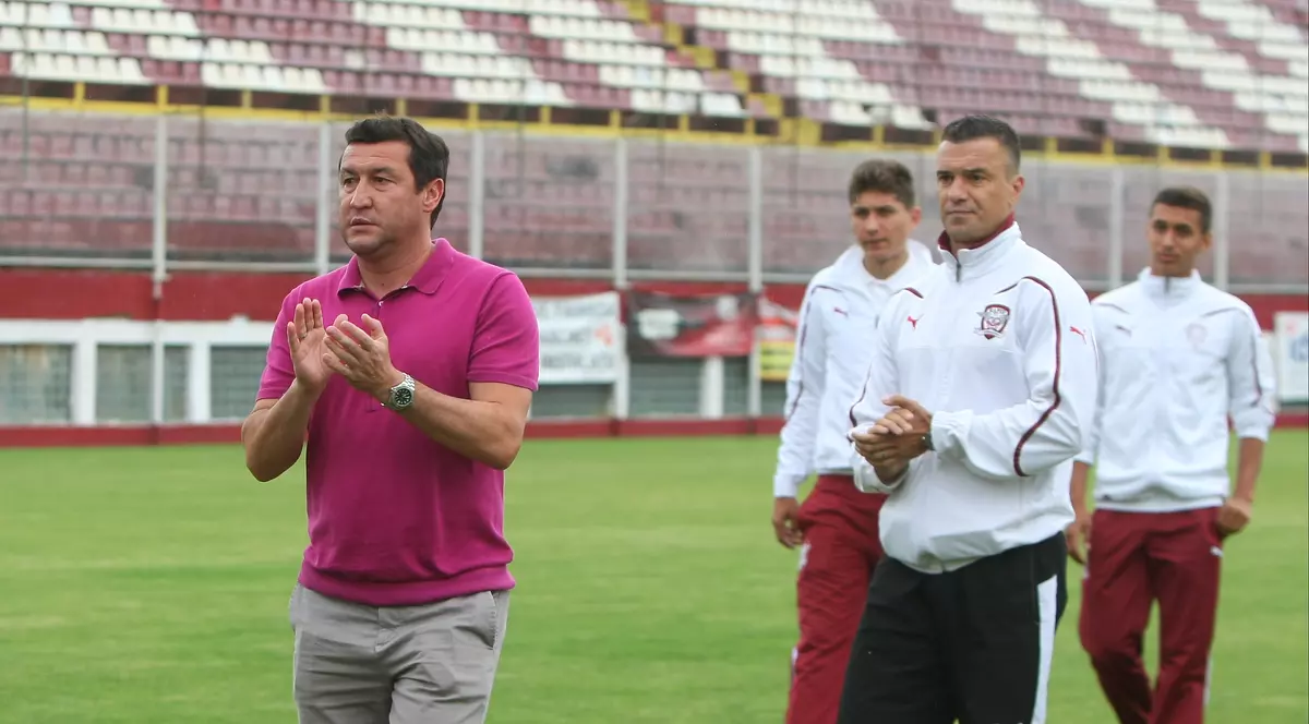 Viorel Moldovan: ”Nu ştiu dacă rămân la Rapid!”