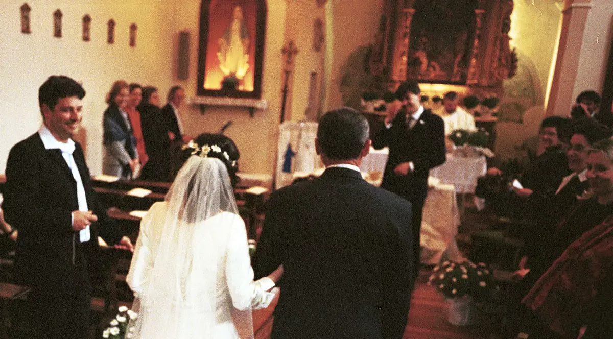 BISERICA lămureşte problema INTERZICERII NUNŢILOR în zilele de SÂMBĂTĂ