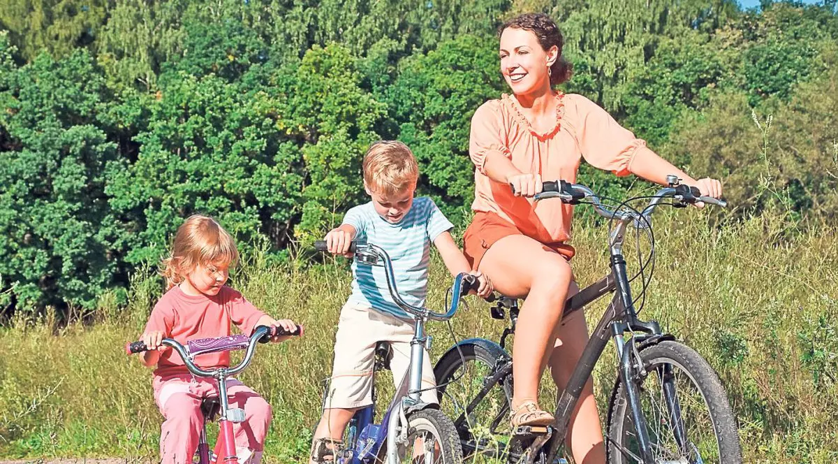 Distracţii cu costuri mici pentru pici! Iată cum joaca poate costa puţin, dacă ai imaginaţie şi timp