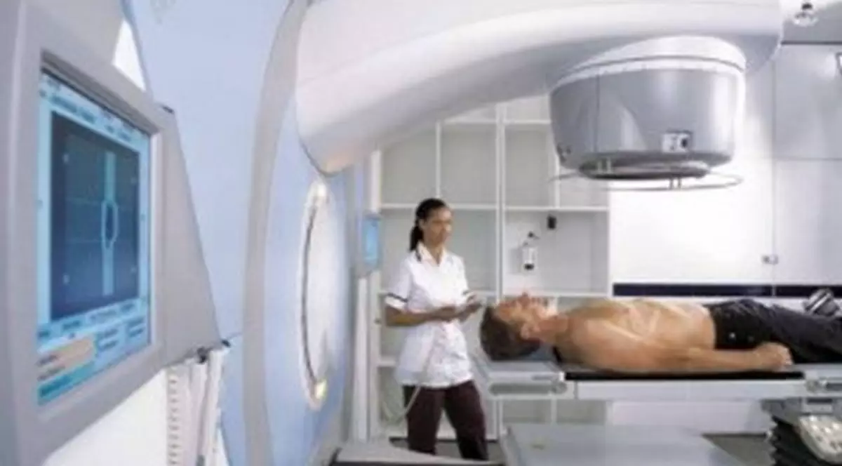 Chinezii, CURTAŢI DE Ministerul Sănătăţii pentru TERAPIA BOLNAVILOR DE CANCER