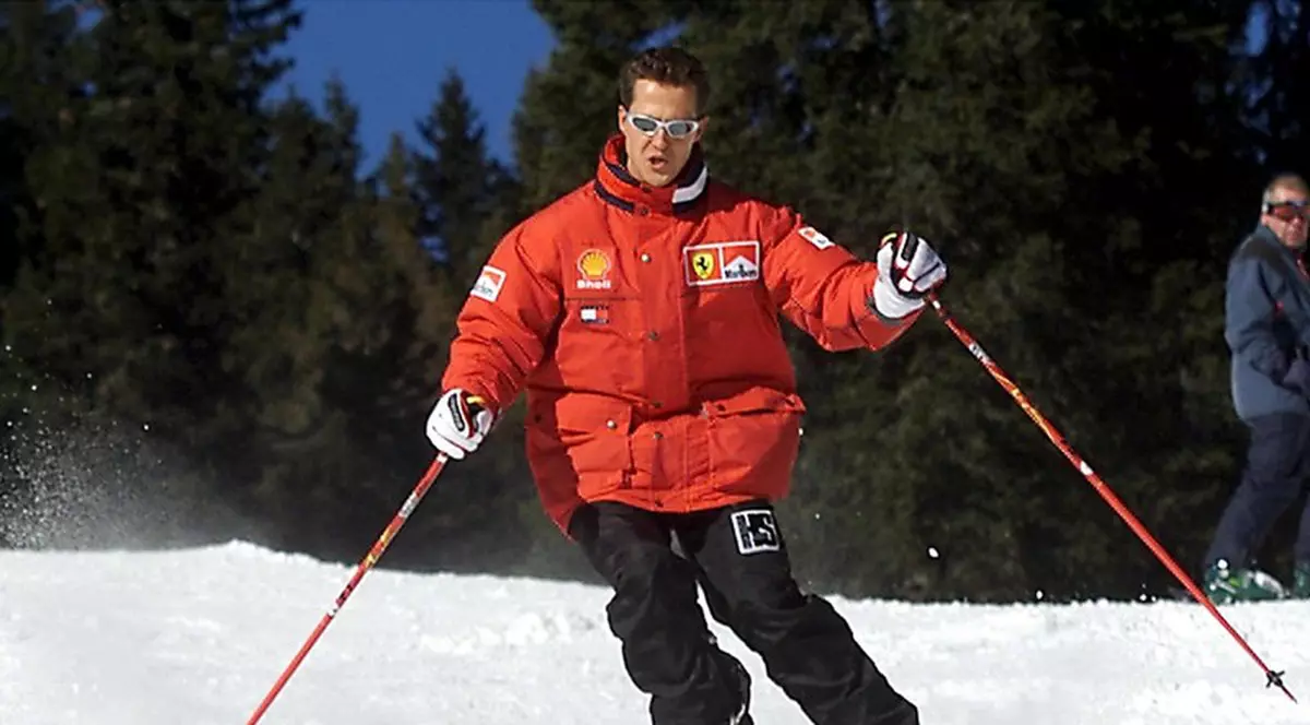 Michael Schumacher continuă să fie într-o situație extrem de dificilă
