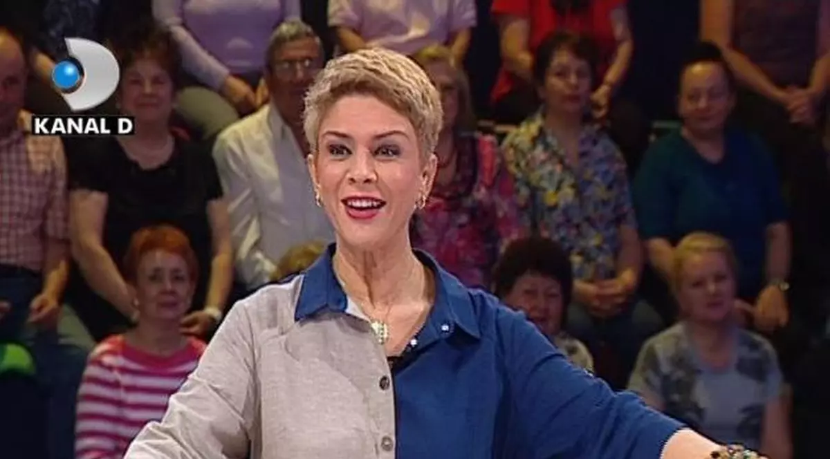 Ştiai că Teo Trandafir mai are un PRENUME? Iata cum o mai cheamă pe vedetă şi ce GLUME se fac pe SEAMA EI