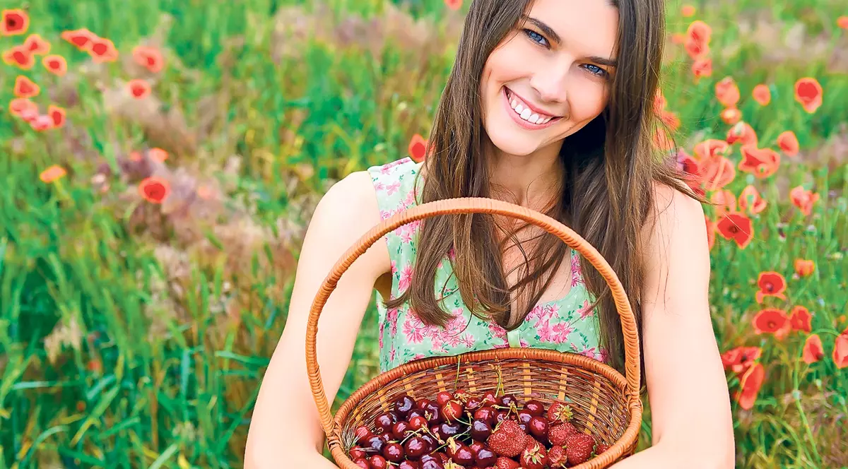 După ploi, vine arşiţa! Fructele de sezon te ajută SĂ FACI FAŢĂ CANICULEI