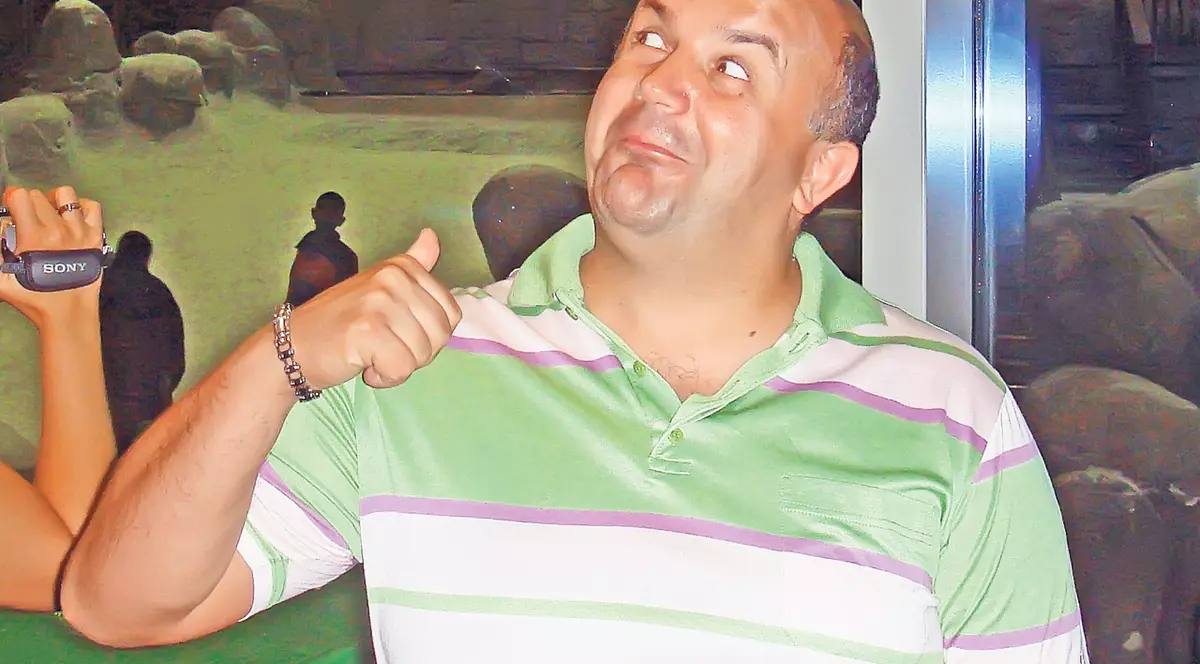 Se strânge laţul, Axinte! Impresarul mai multor vedete arată dovada facturilor neplătite de Florin Petrescu