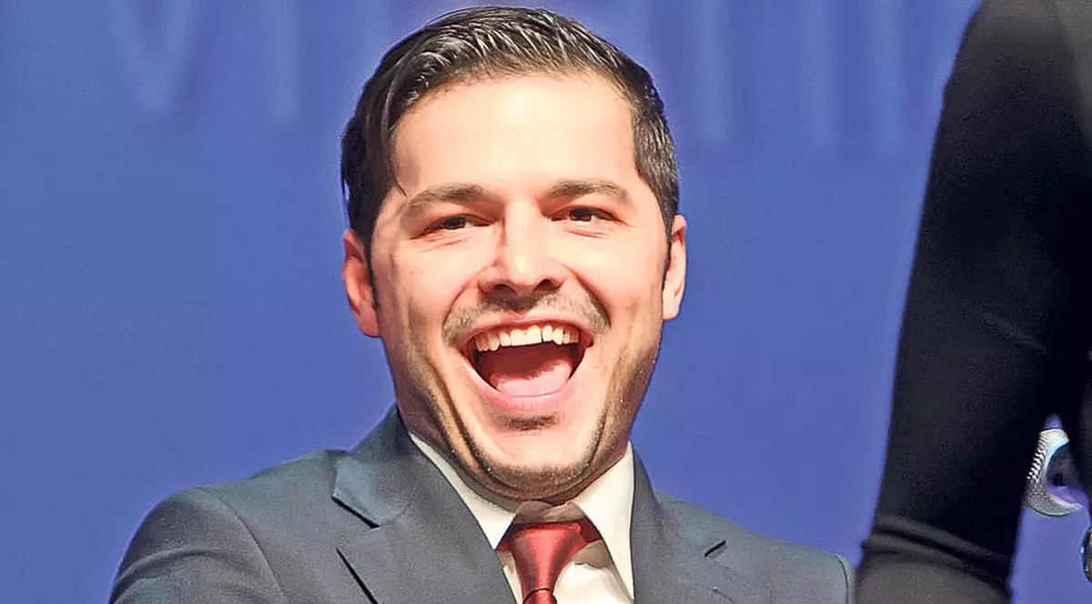 LIVIU VÂRCIU se DESTĂINUIE! Spune TOTUL despre ADELINA, ILINCA şi mai ales SPEAK