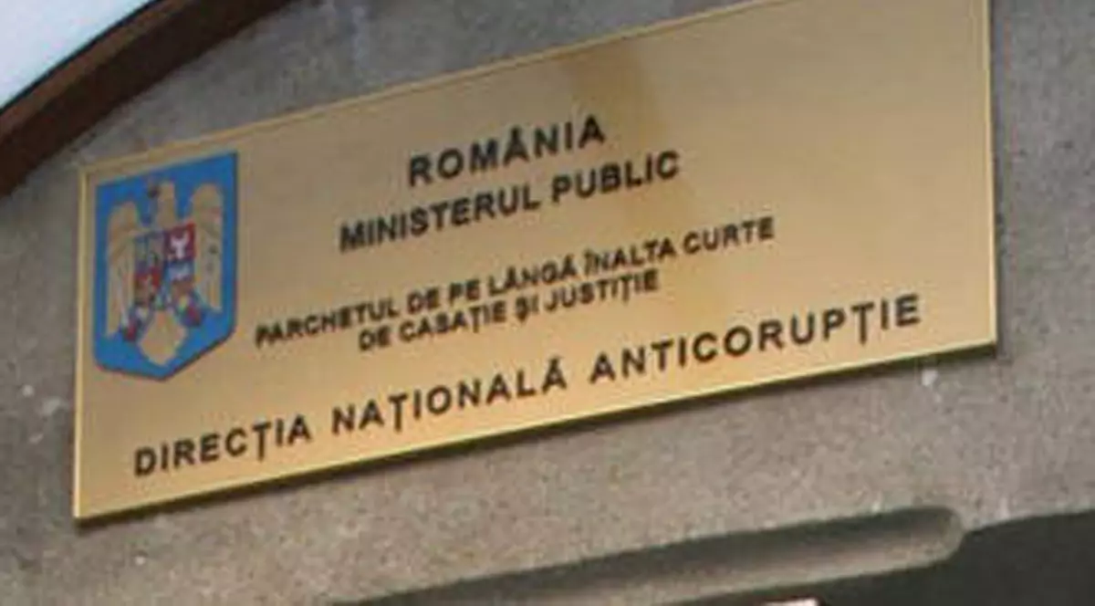 40 de demnitari, audiaţi la DNA