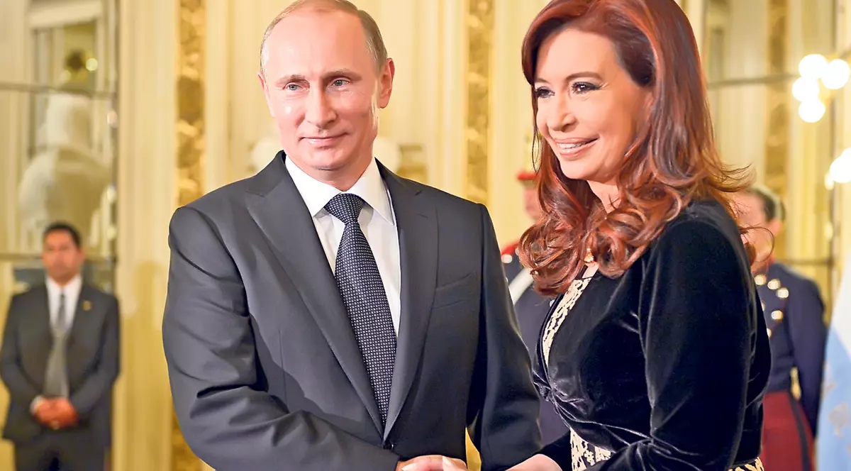 Lui PUTIN i-a picat cu tronc preşedinta Argentinei