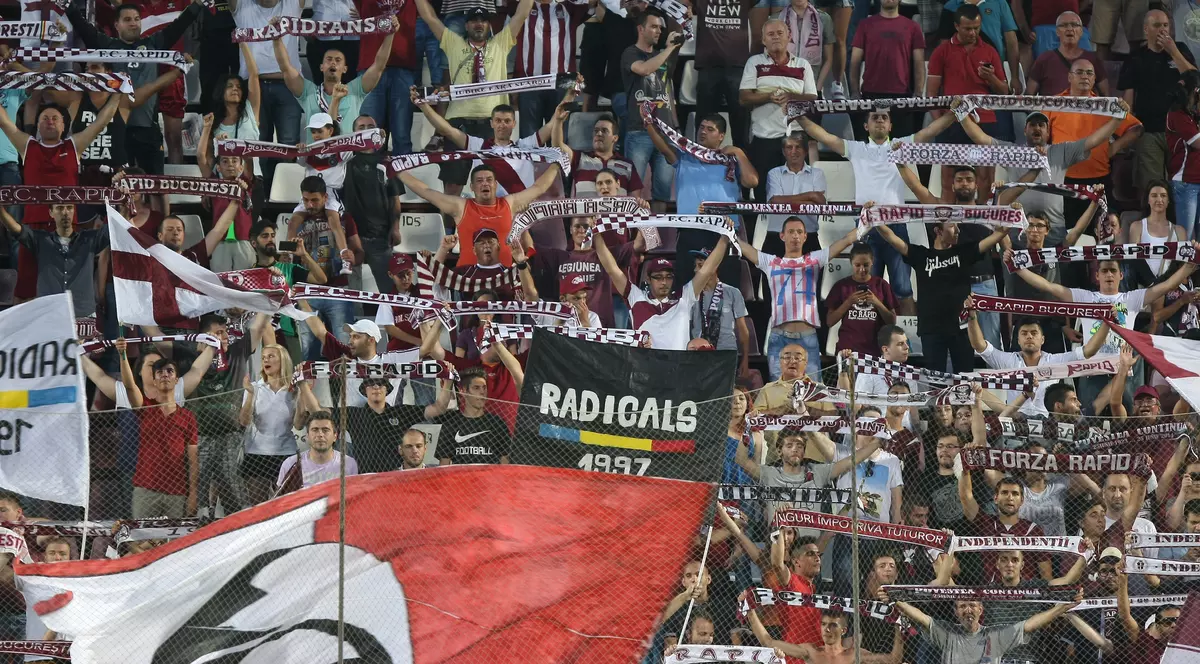 Rapid, iubire fără sfârşit! Fanii au dat recital la meciul cu Steaua