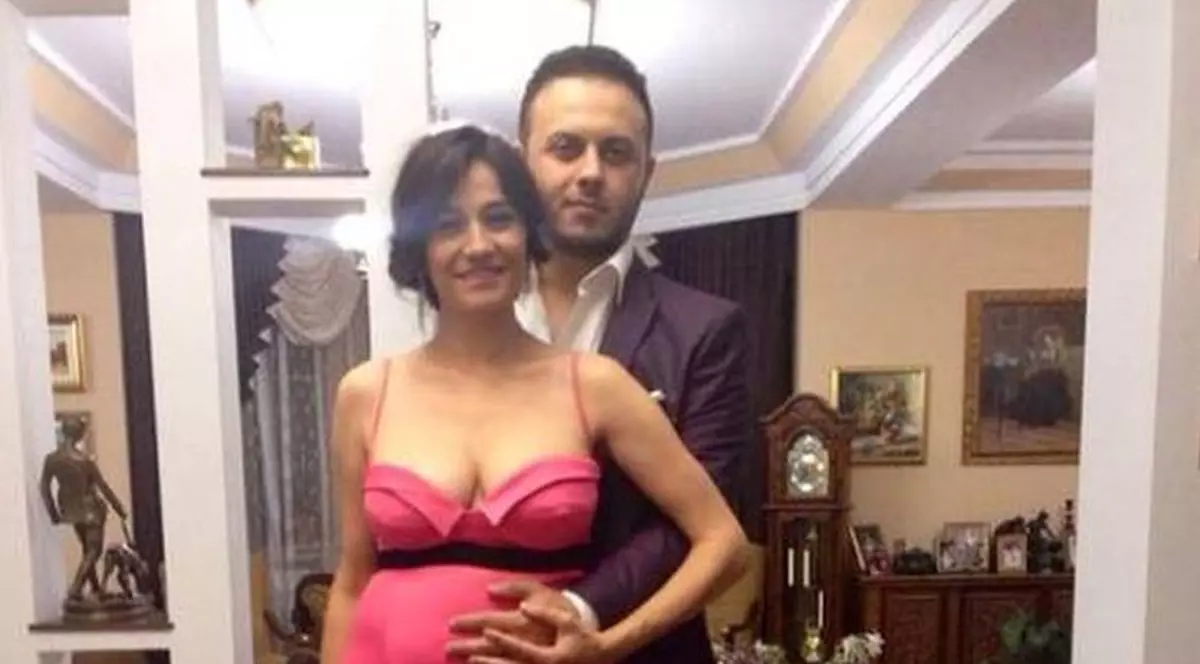 Claudia Pătrăşcanu şi Gabi Bădălău sunt în culmea fericirii: "Ne dorim ca cel mic să fie la nunta noastră"