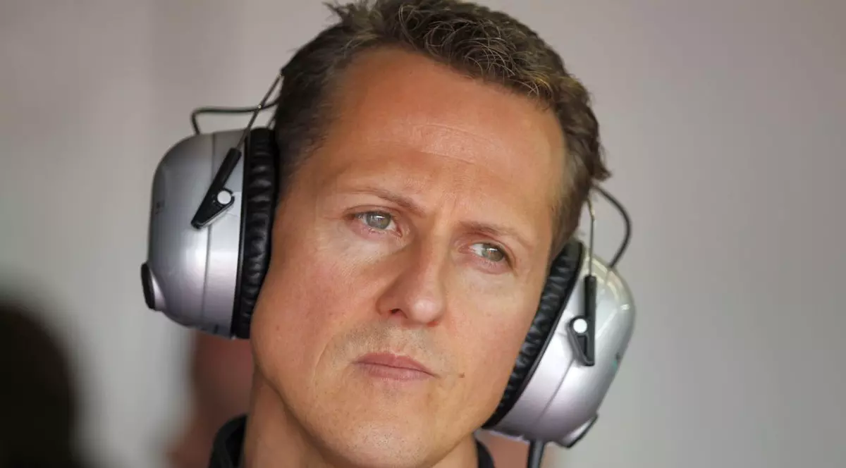Cine a furat documentele secrete din dosarul medical al lui Michael Schumacher?