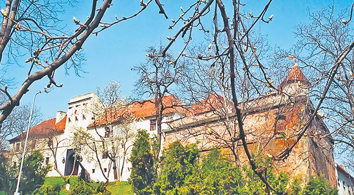 4 milioane de euro pentru Cetatea Braşovului