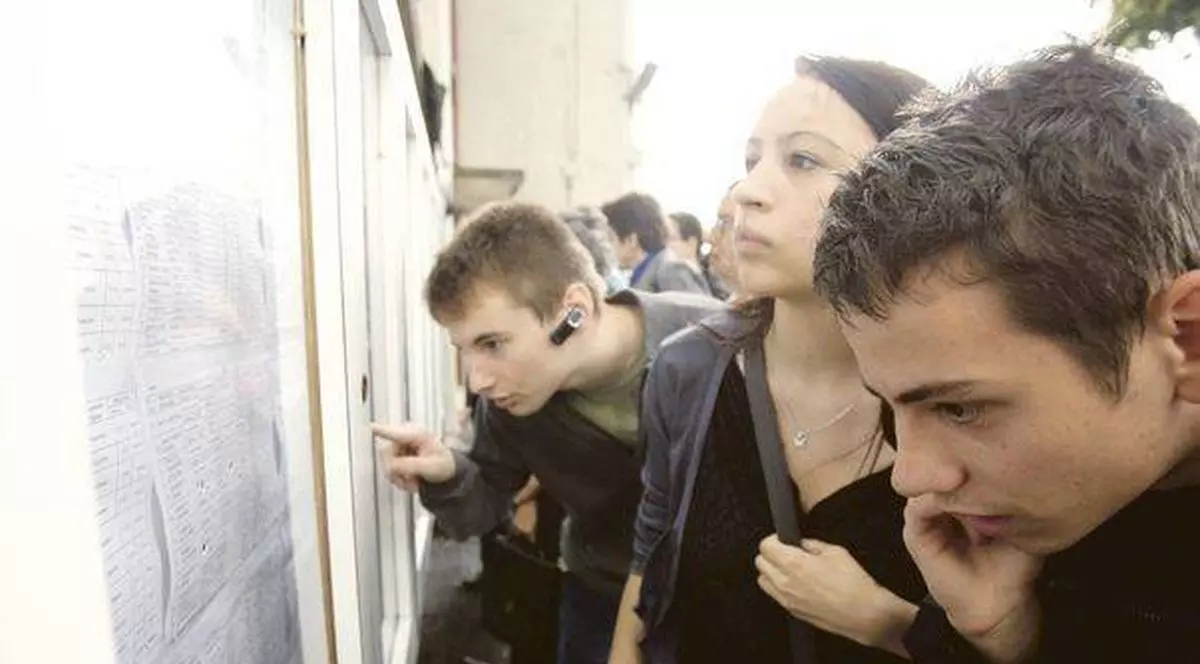 ADMITERE LICEU 2014 | TOP 10 licee cu cele mai mari medii de admitere pe ţară