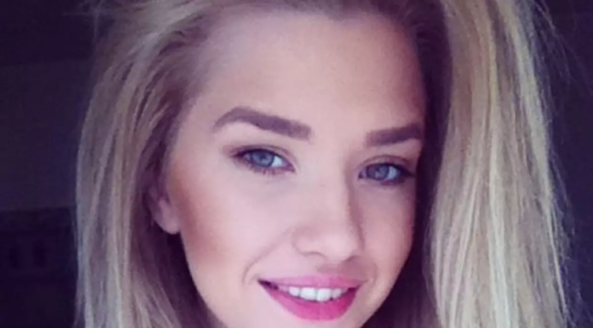 CĂLINA DUCA, BLONDA lui Mutu, ARUNCĂ BOMBA: LOCUIM  ÎMPREUNĂ