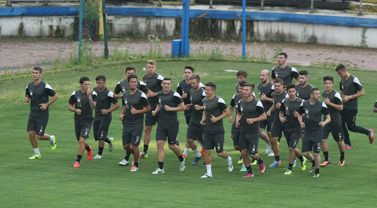 Fost component al Craiovei Maxima: "La Steaua am văzut rezerve care evoluează pe post de titulari"