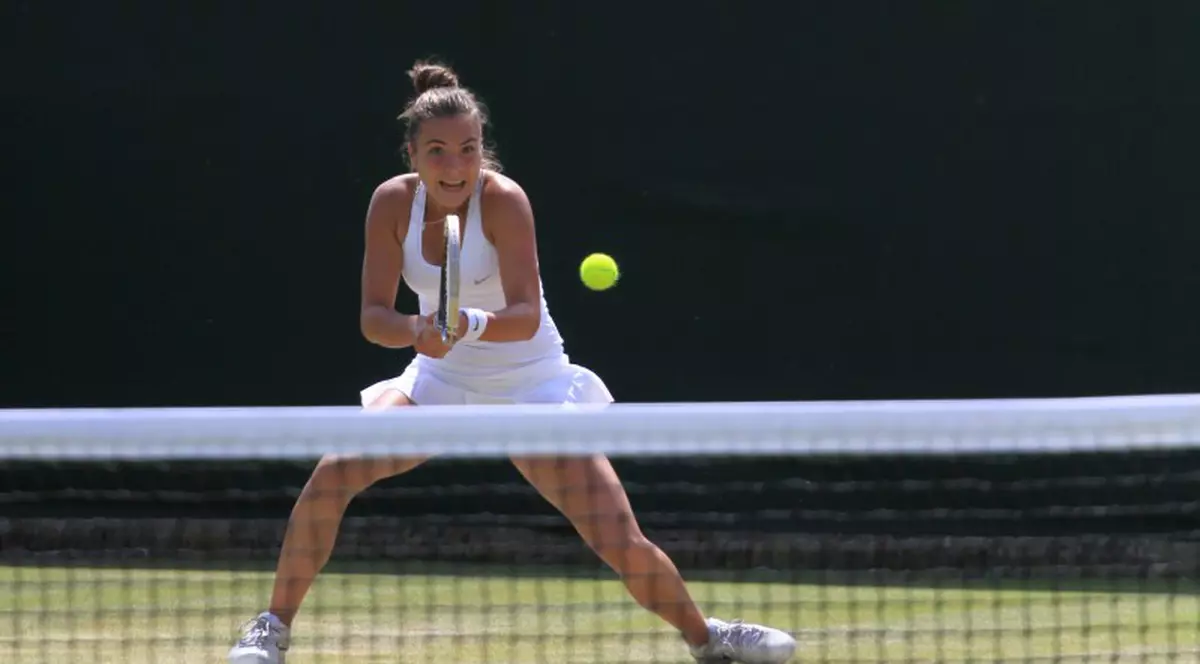 Gabriela Ruse a învins-o pe Patricia Țig în ”optimile” turneului de tenis de la Poitiers (Franța)