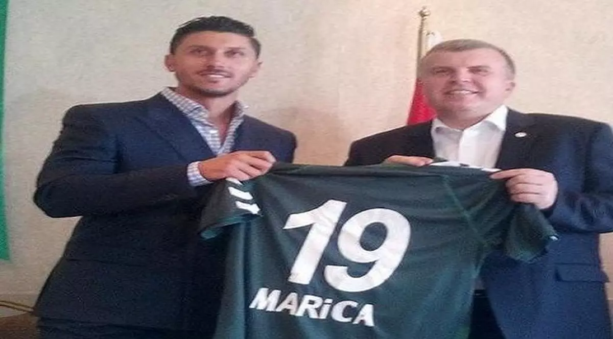 VIDEO & FOTO / Fanii turci l-au primit ca pe un paşă pe Marica