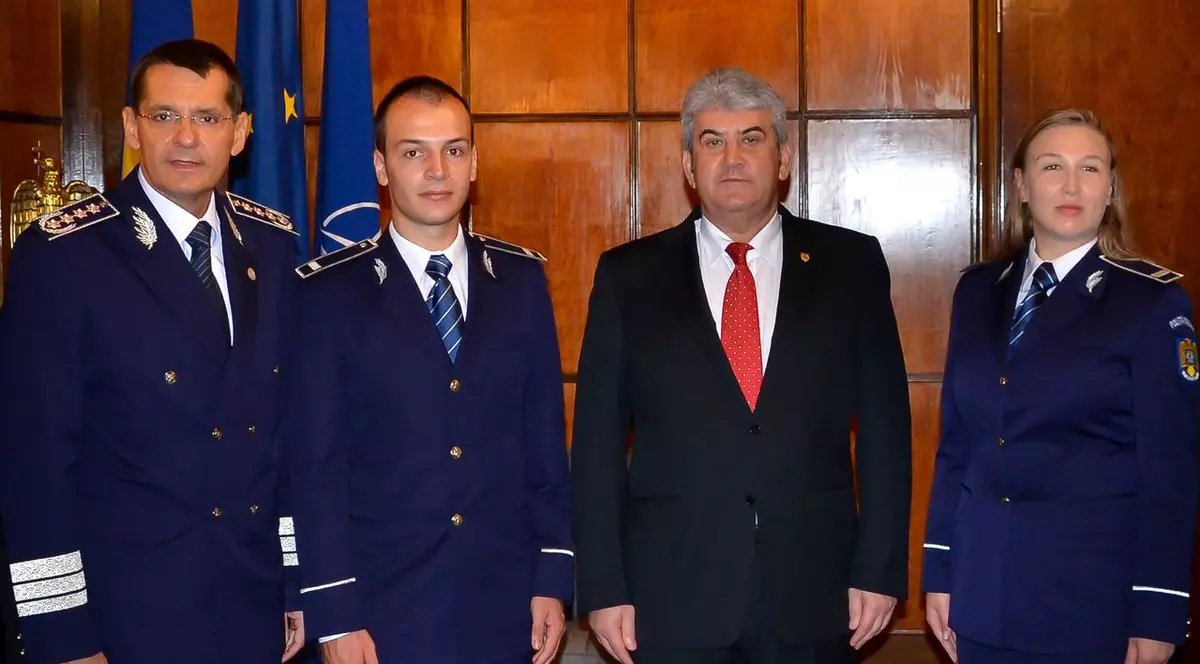 Poliţista înjunghiată ieri, în autobuzul 104 din Capitală: «M-am gândit la viaţa călătorilor»