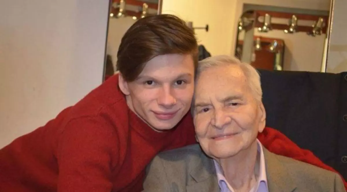 A căzut cortina, s-a stins o stea! La 95 de ani Radu Beligan deplânge moartea unui coleg de scenă în vârstă de 25 de ani