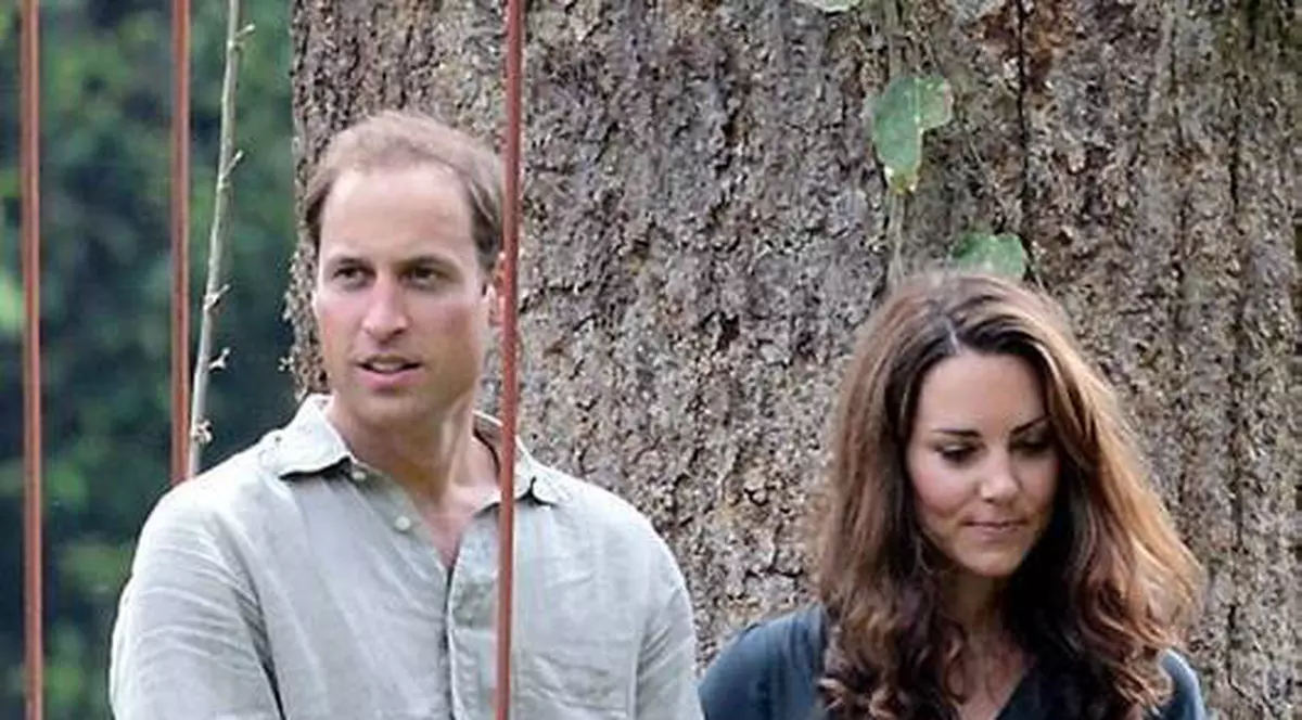 Kate Middleton A PIERDUT SARCINA! 