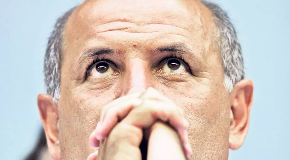 George Copos, acuzat de plagiat! Una dintre cărțile scrise în pușcărie ar fi fost copiată