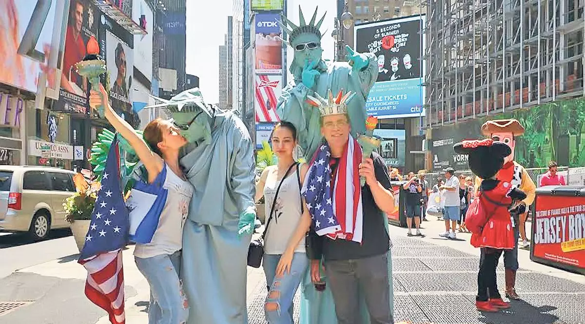 Ce pupăcioasă este Gabriela de la Indiggo!