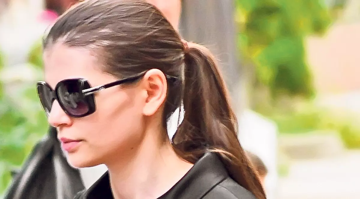 Monica Gabor face pomană cu sarmale la comandă