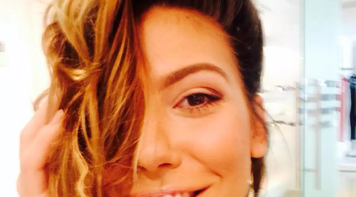 Sore SE cam DEZBRACĂ. Fotografia CARE ARATĂ MAI MULT decât spera oricine