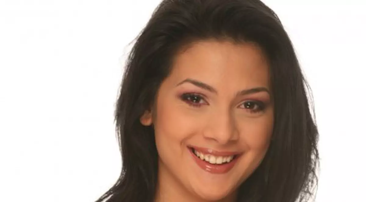 FOTO HOT/ Fetele din Giuleşti sunt trup şi suflet lângă echipă