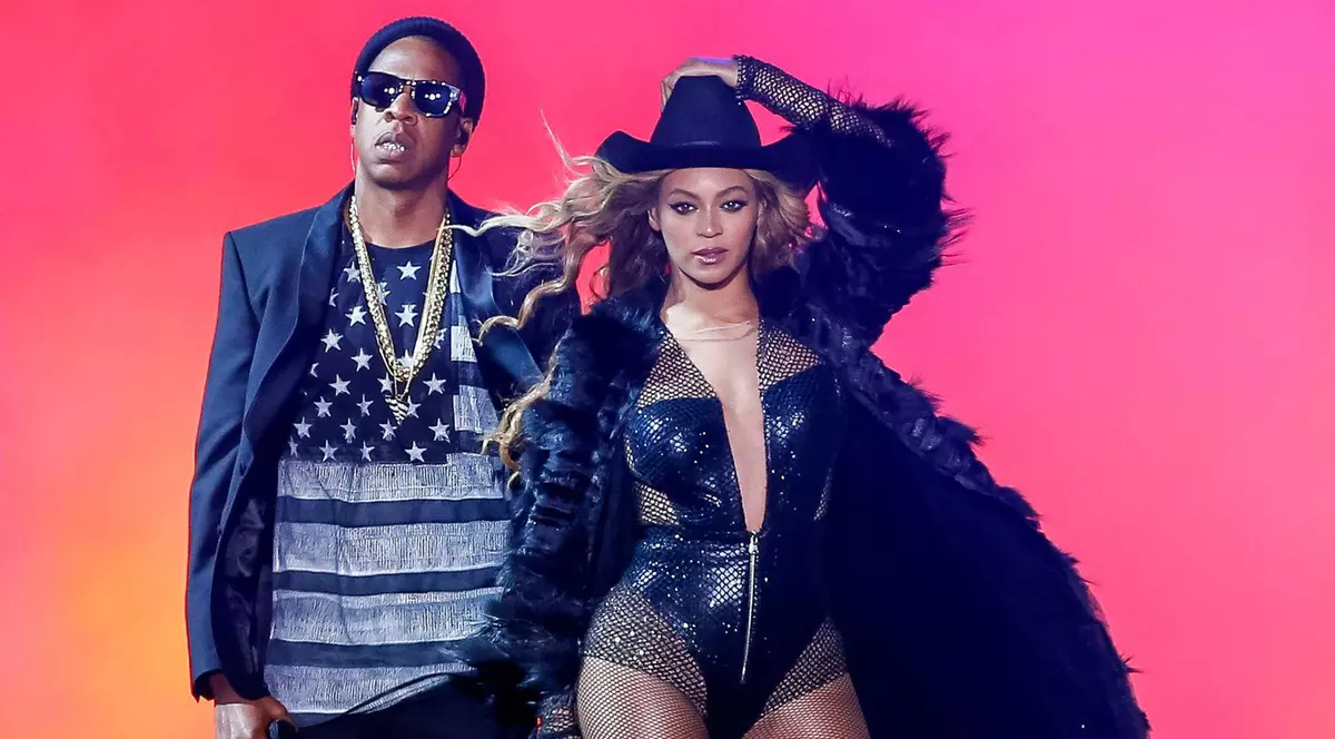 Beyonce şi Jay-Z vor cânta la NUNTA Angelinei Jolie şi a lui Brad Pitt