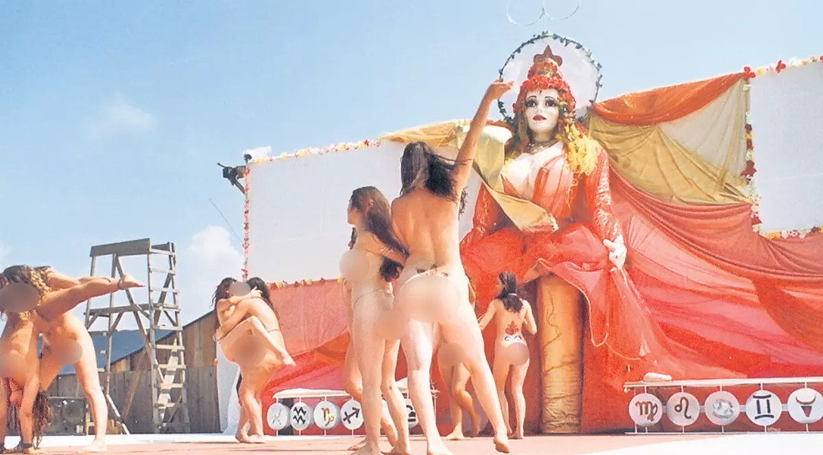 Yoghinii se pregătesc astăzi de spirală